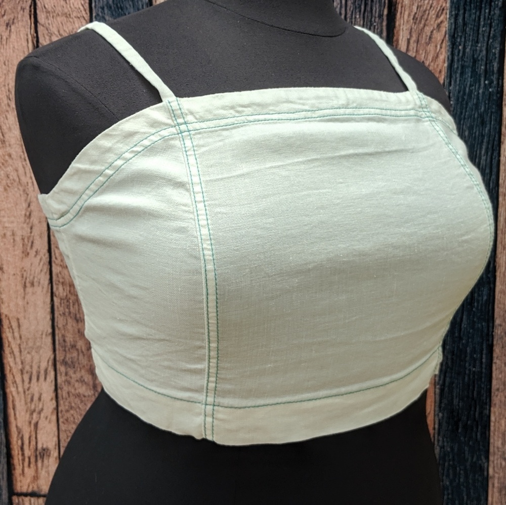 Anthro Akemi + Kin White Crop Top